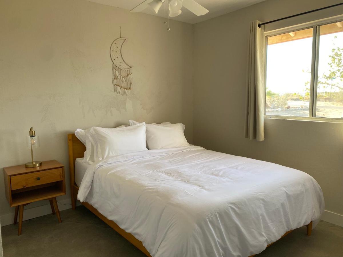 Villa New Listing - Pet Friendly - Casa Del Desierto in Joshua Tree Esterno foto
